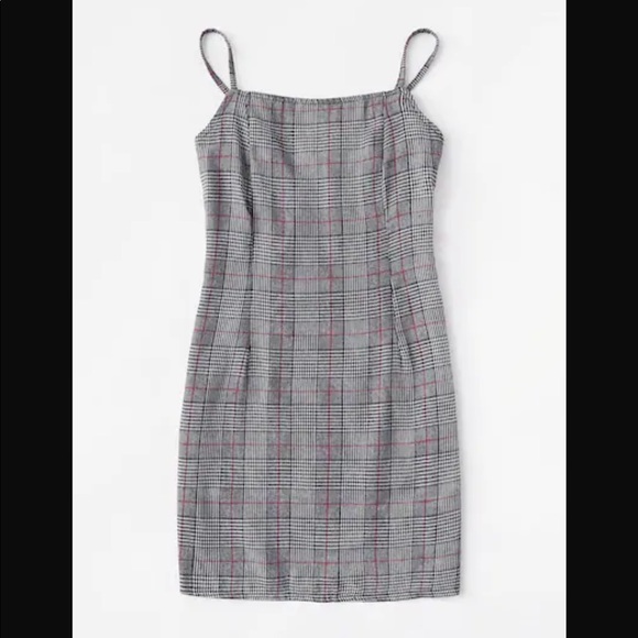 LAST ONE SALE HOST PICK 2/28🎉 Grey Plaid Dress - Picture 5 of 7